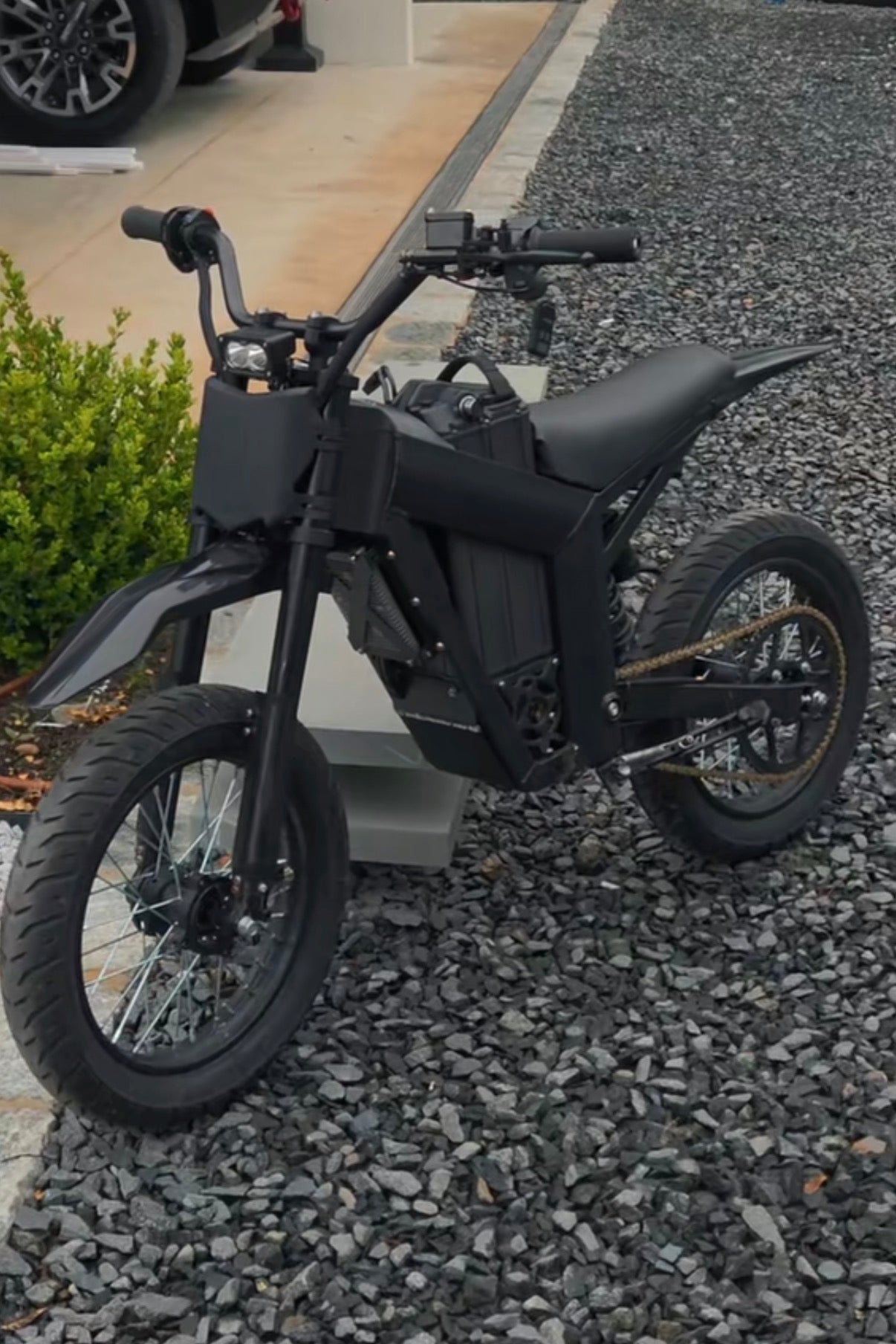 Tuttio Black Out Kit